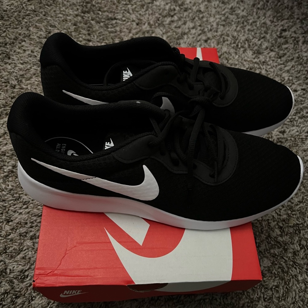 Nike tanjun